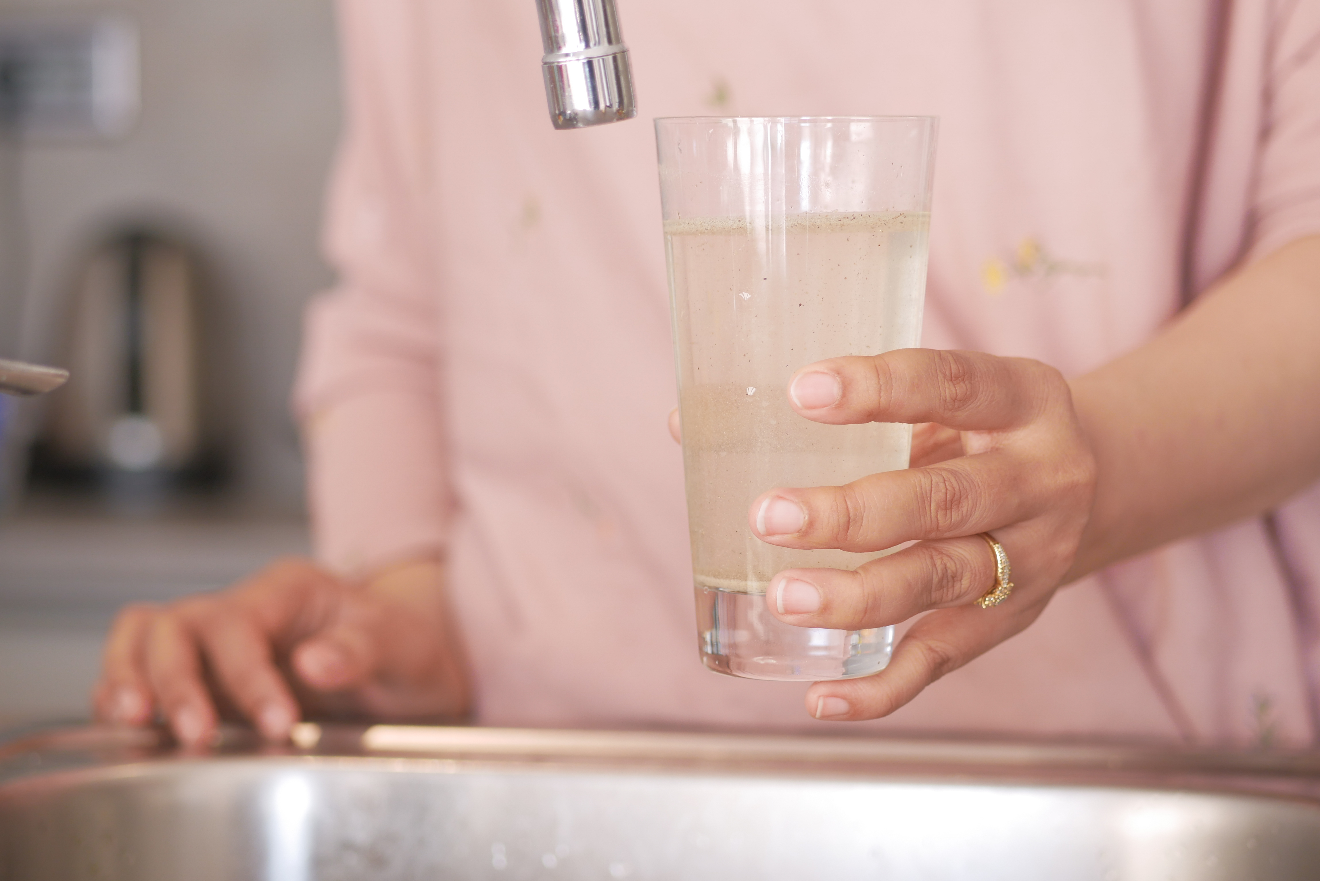 4 Reasons Your Tap Water Looks Funny | Katy, TX | Acosta Plumbing Solutions